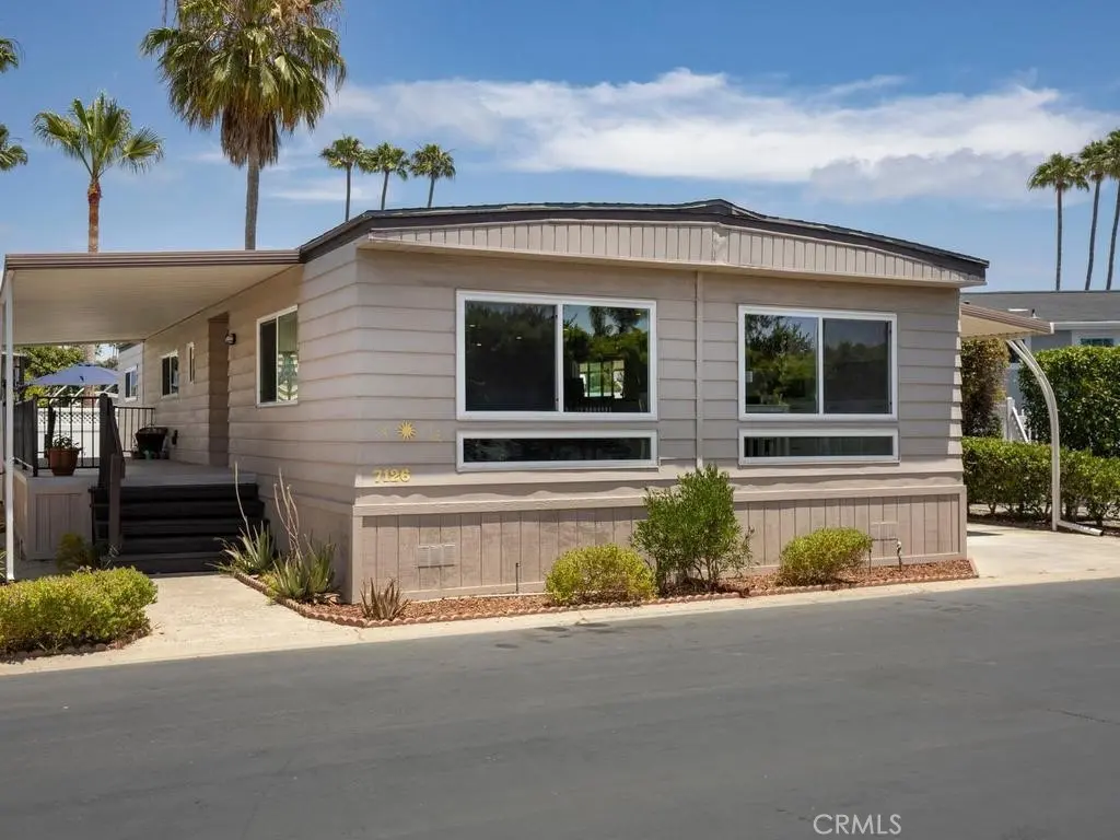 7126 San Luis St #121