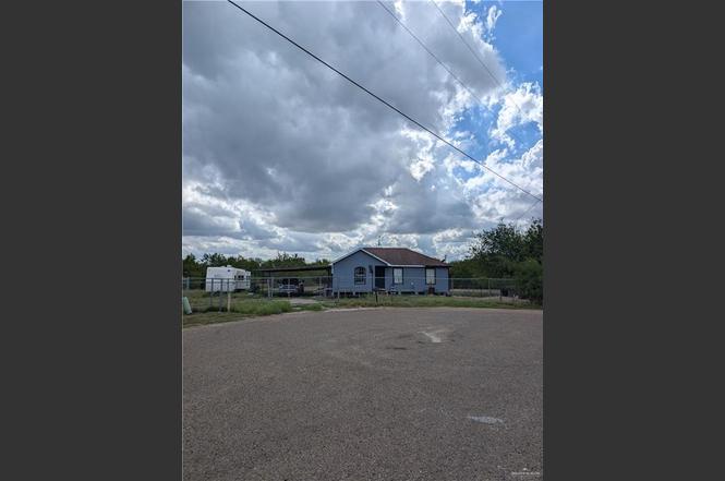 11913 Melissa Dr