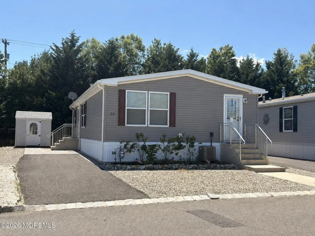 22 Baltimore Dr