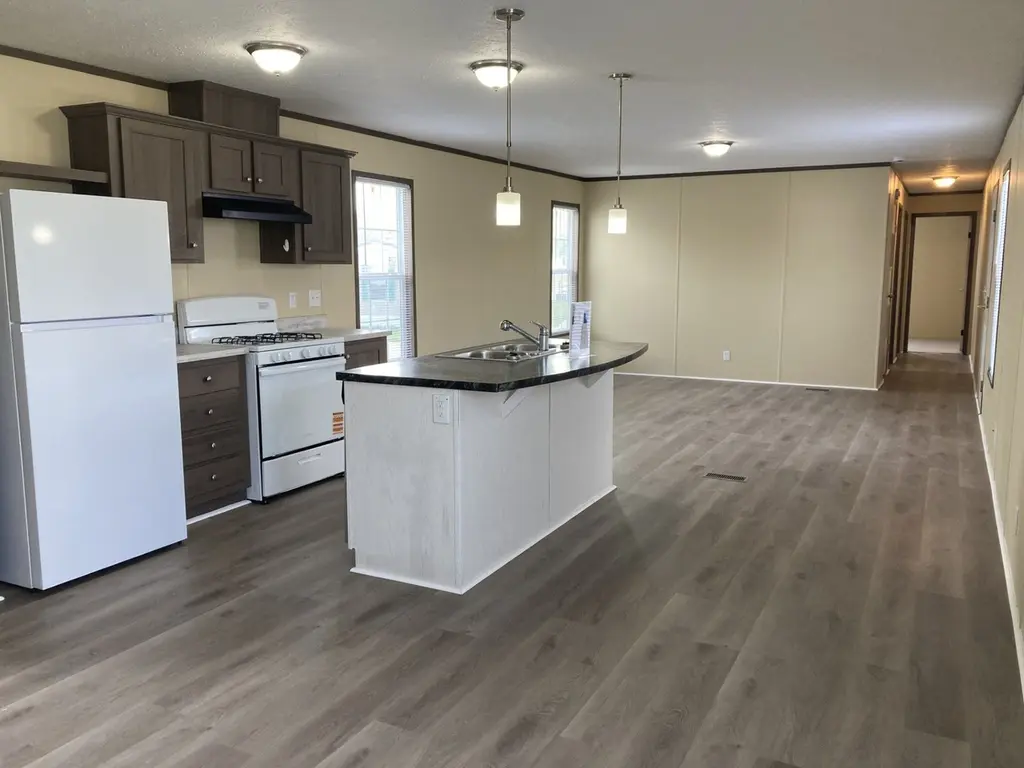 886 Pine Mills Rd Unit PIN886