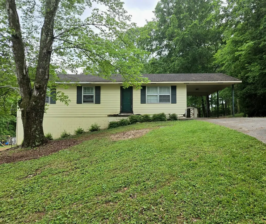 1333 Fernwood Dr
