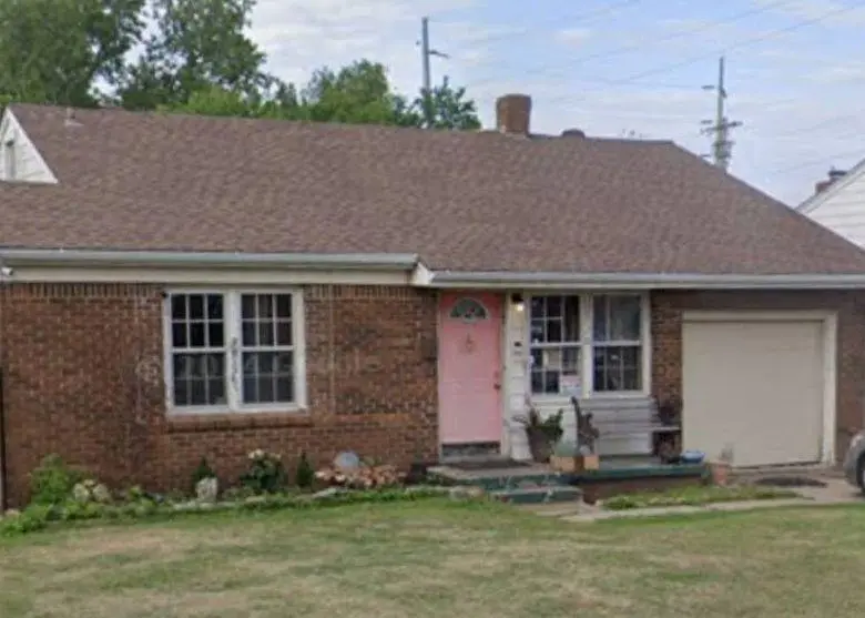 2728 NW 38th St