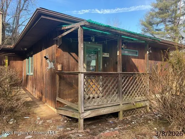 980 Fox Rd
