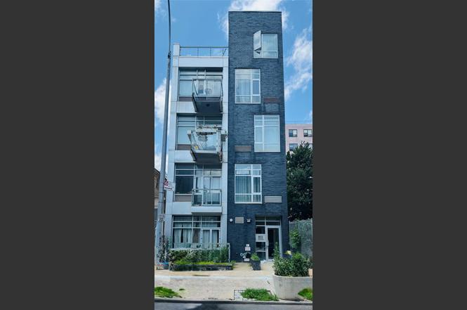 179 Monroe St Unit 1A