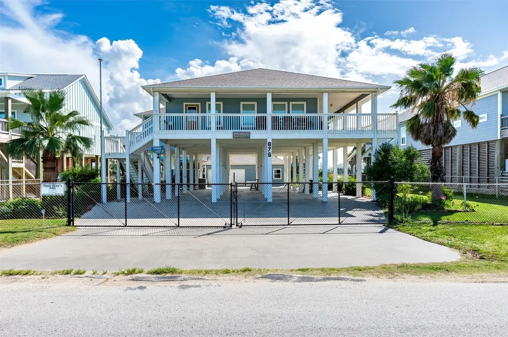 876 Kahla Dr