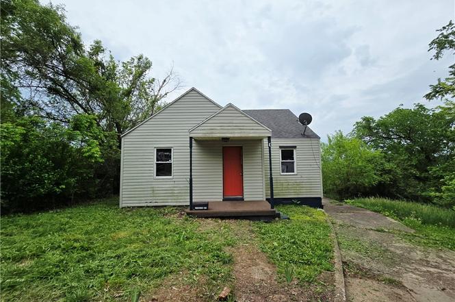 1619 Livingston Ave