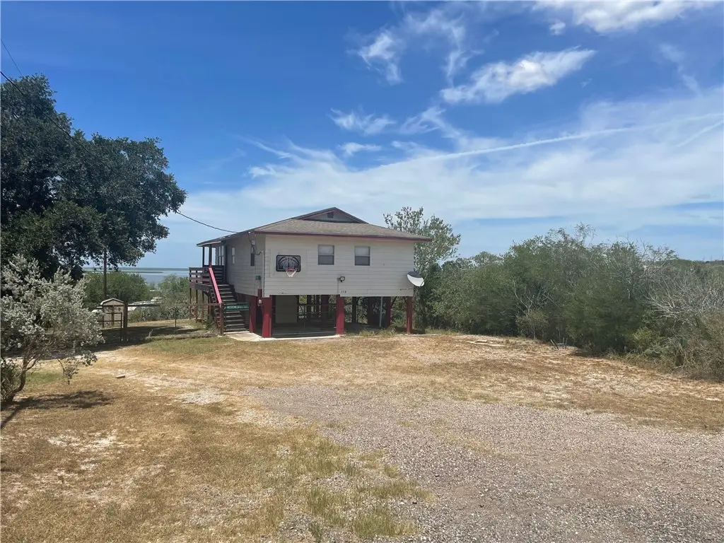 118 E Lake View Trl