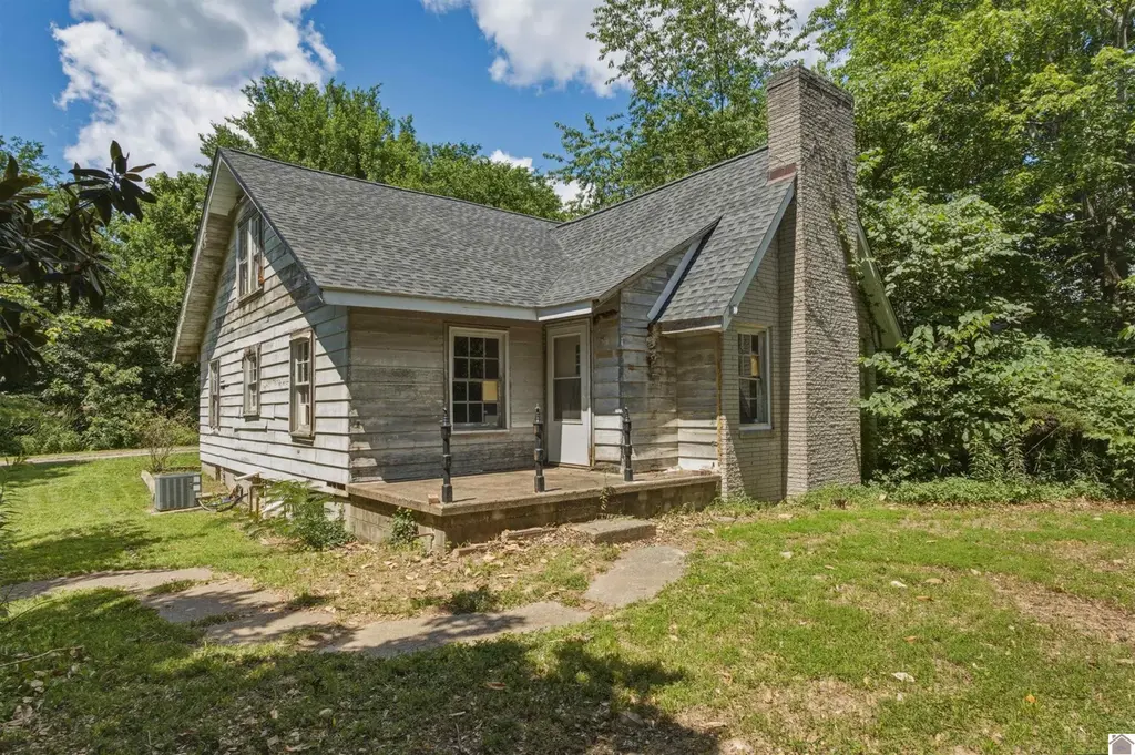 318 W Fairview Ave