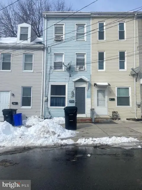 426 Hamilton St