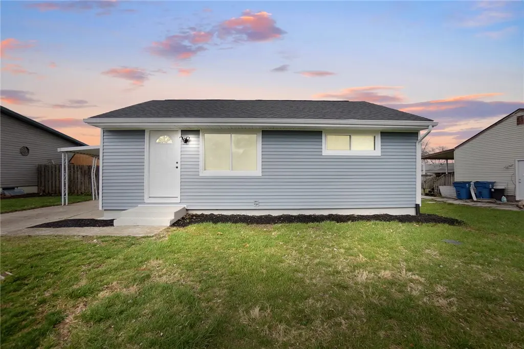 239 Travis Dr