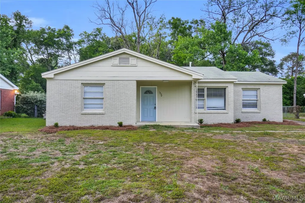 1325 Beaumont Dr