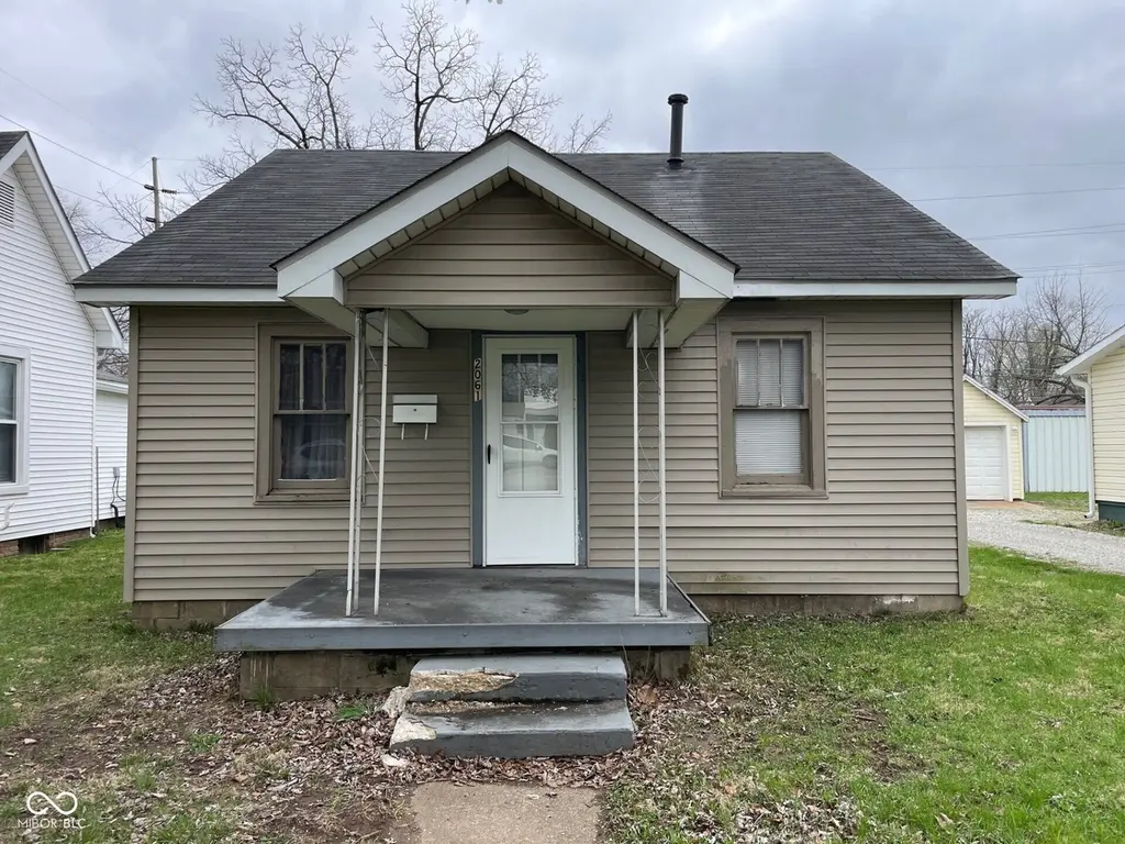 2061 Ohio Ave