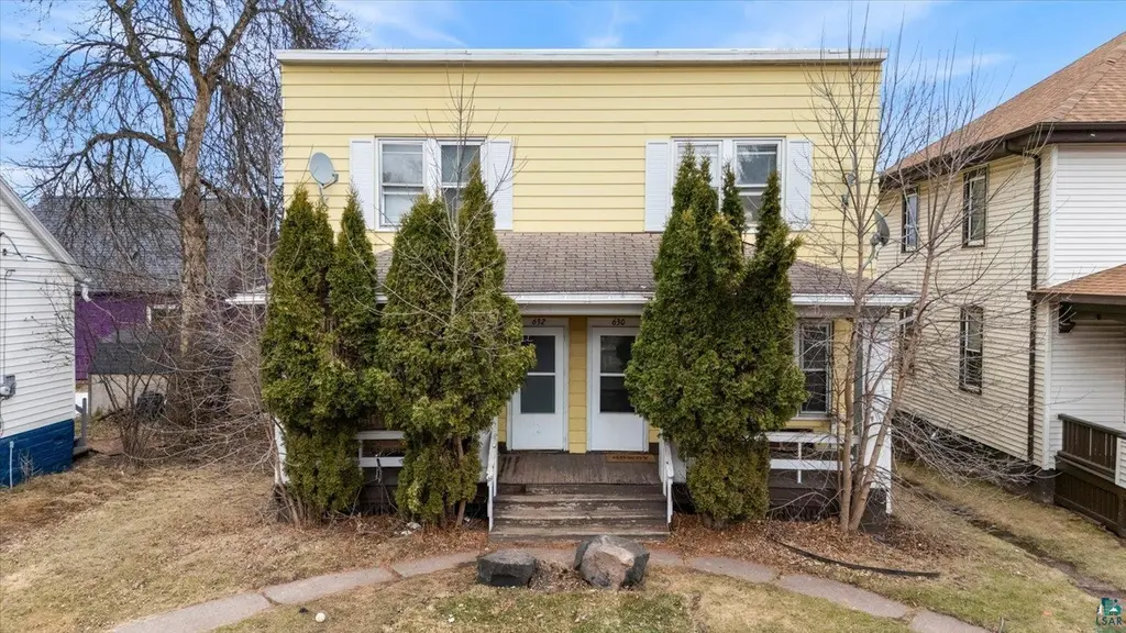630-632 N 59th Ave Ave W