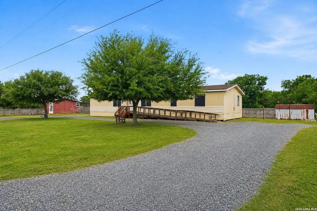 170 Rosemary Loop