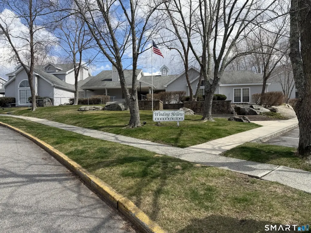 87 Leafwood Ln #233