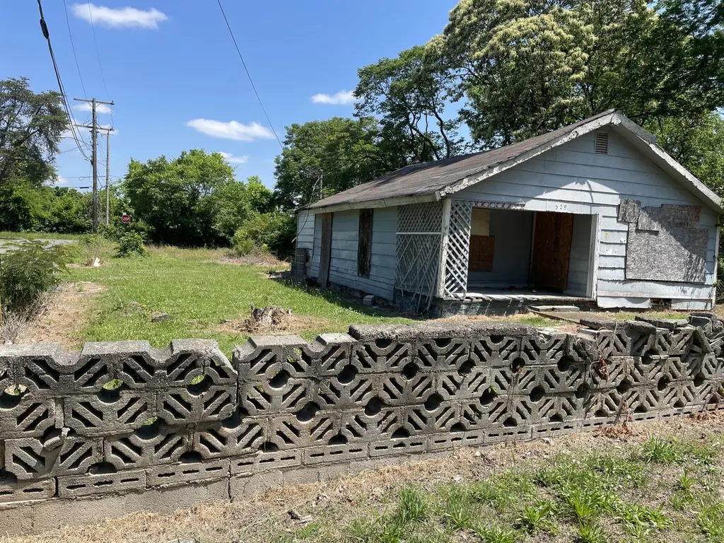 529 W Gordon Ave