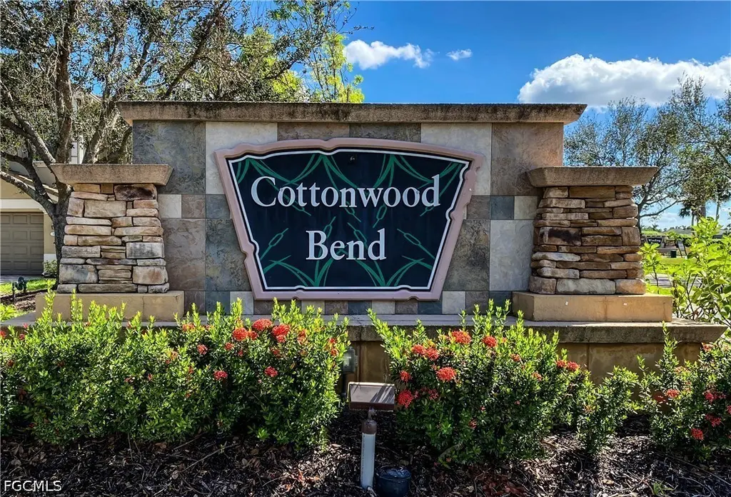 3111 Cottonwood Bnd #1704