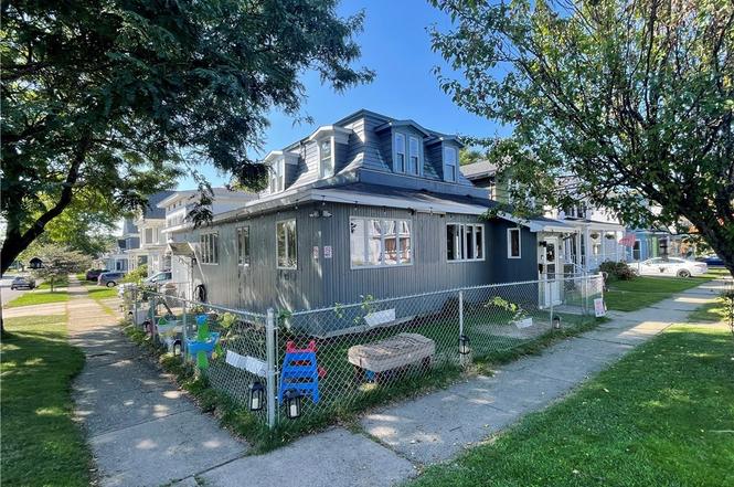 86 W Oneida St