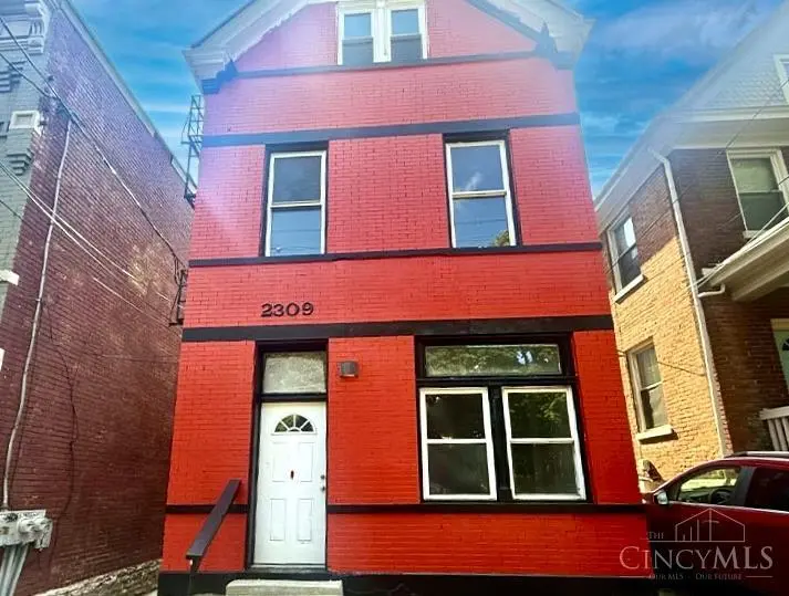2309 W Clifton Ave