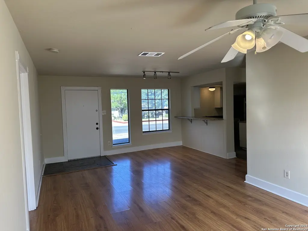 617 Oak Park #617