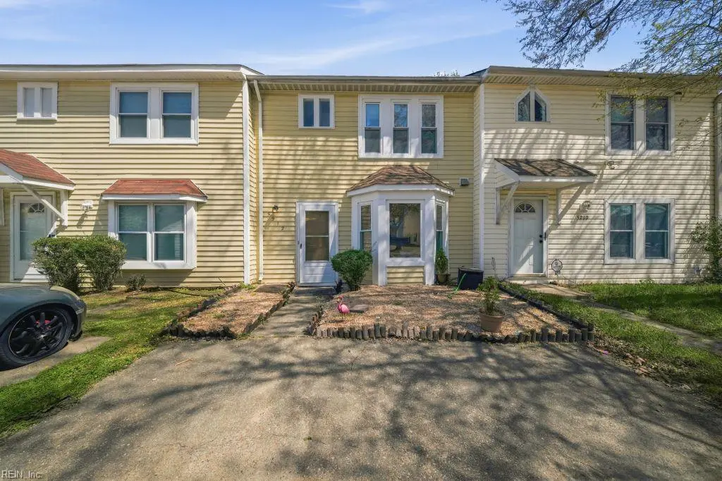 5212 Richard Rd