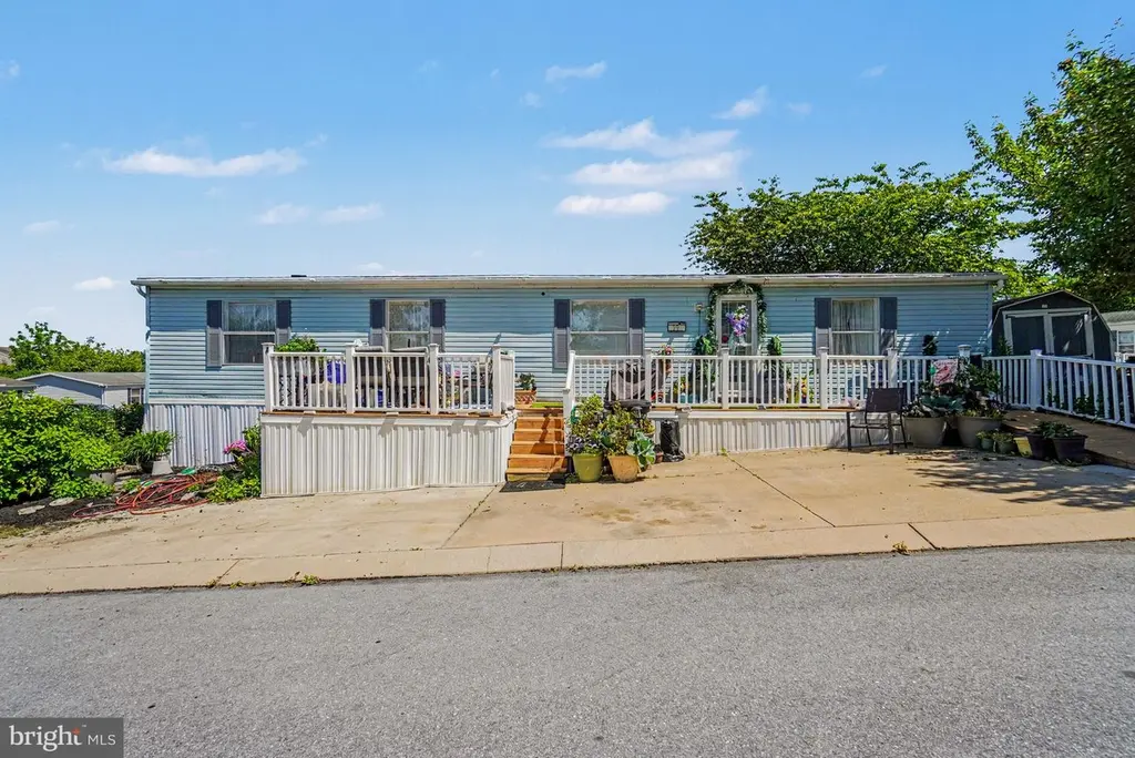 29 Katherine Ave