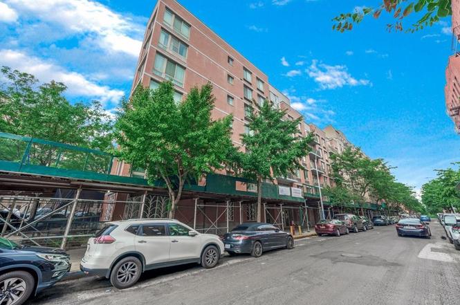 715 Fox St Unit 4G