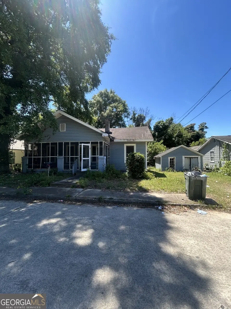 526 Nelson St