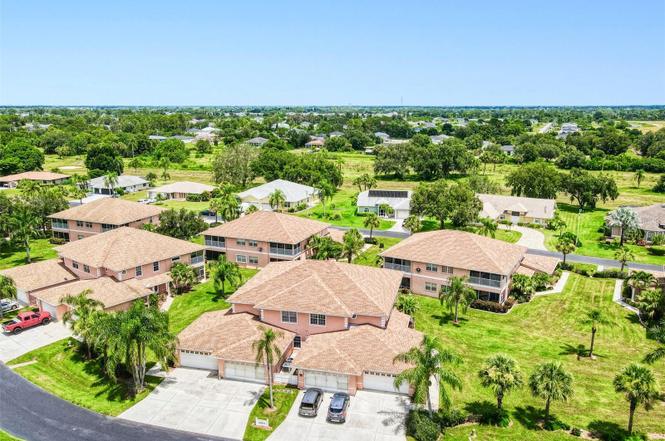 19977 Lake Vista Cir Unit 17D