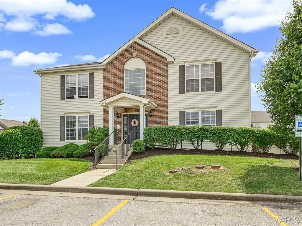 724 Harbor Woods Dr Unit B