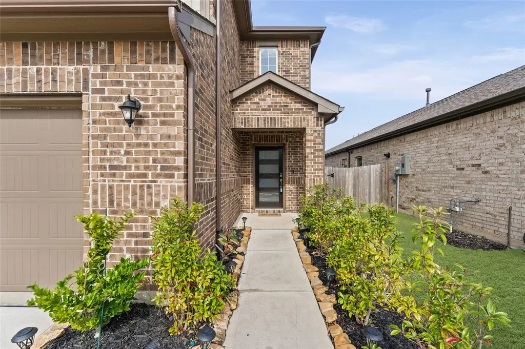 23326 Spring Genesis Ln