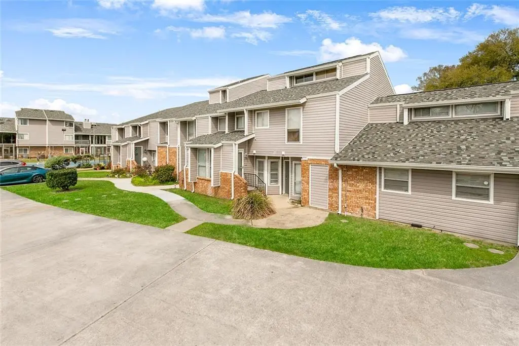 247 Avant Garde Cir Unit N/A