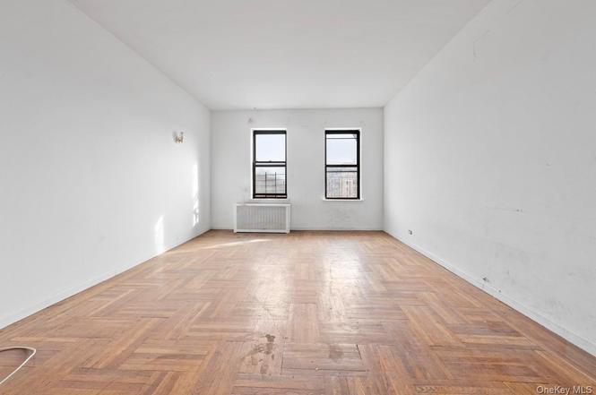 1715 Nelson Ave Unit 4F