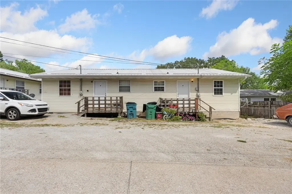 1509 N Panther Ave