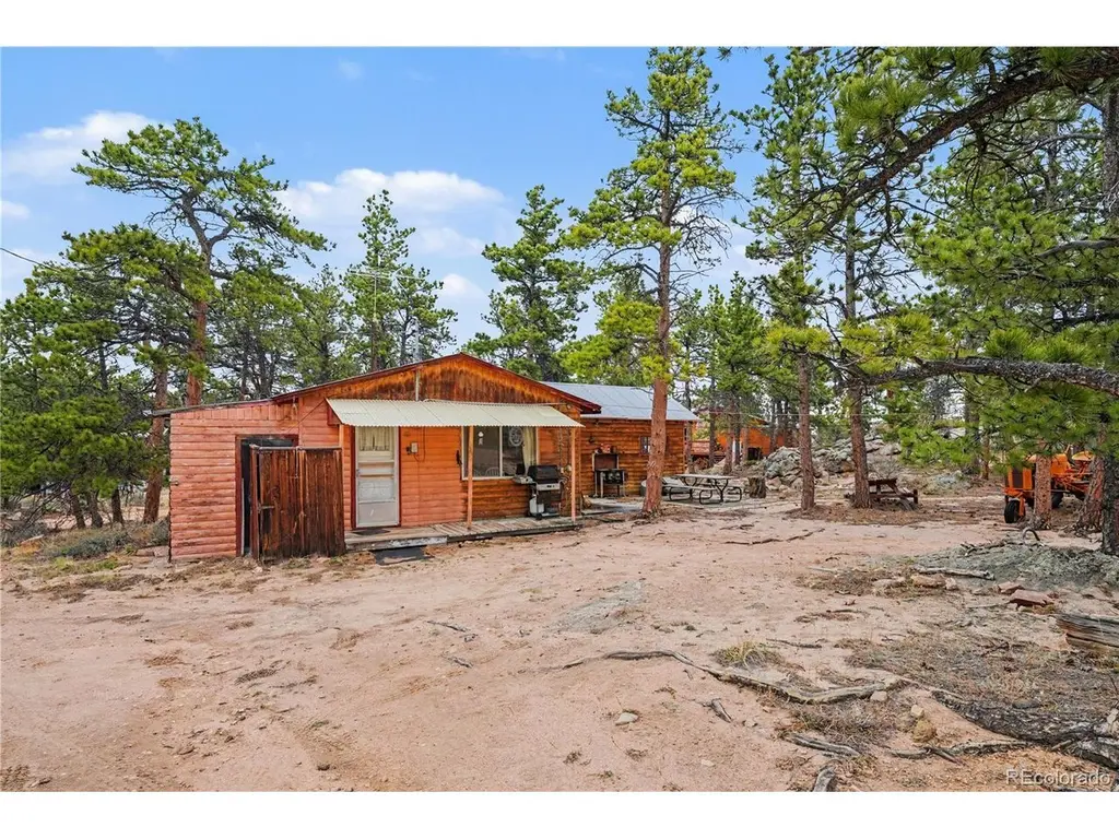 86 Blue Jay Ln