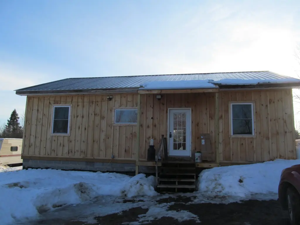 280 Waite Rd