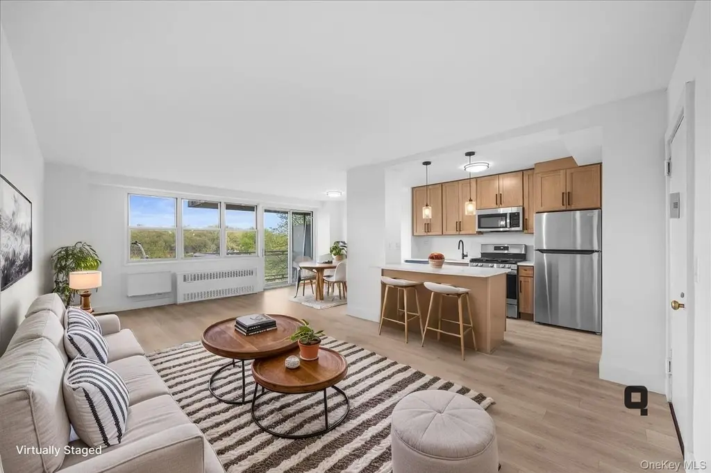 820 Boynton Ave Unit 13E