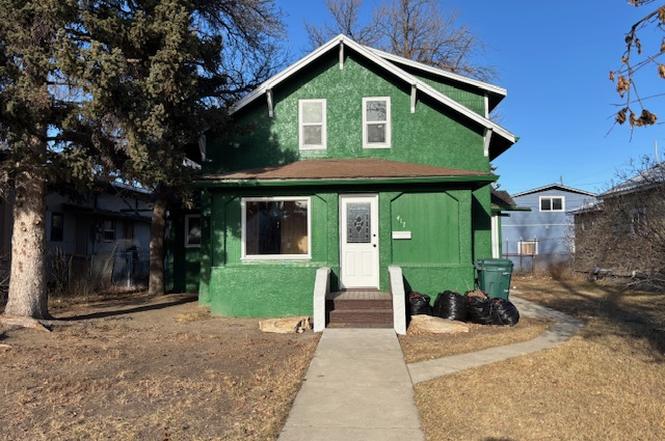 417 4th Ave SW