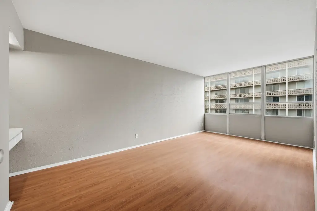 1800 Lavaca St #515