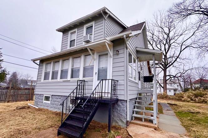 3608 Plateau Ave