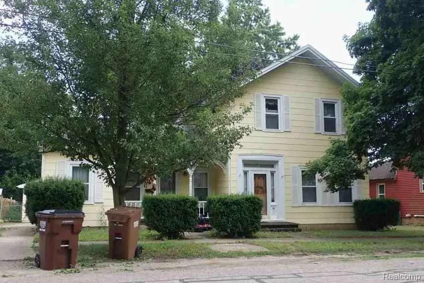 207 N Church St