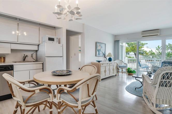 281 Dune Rd Unit 2A
