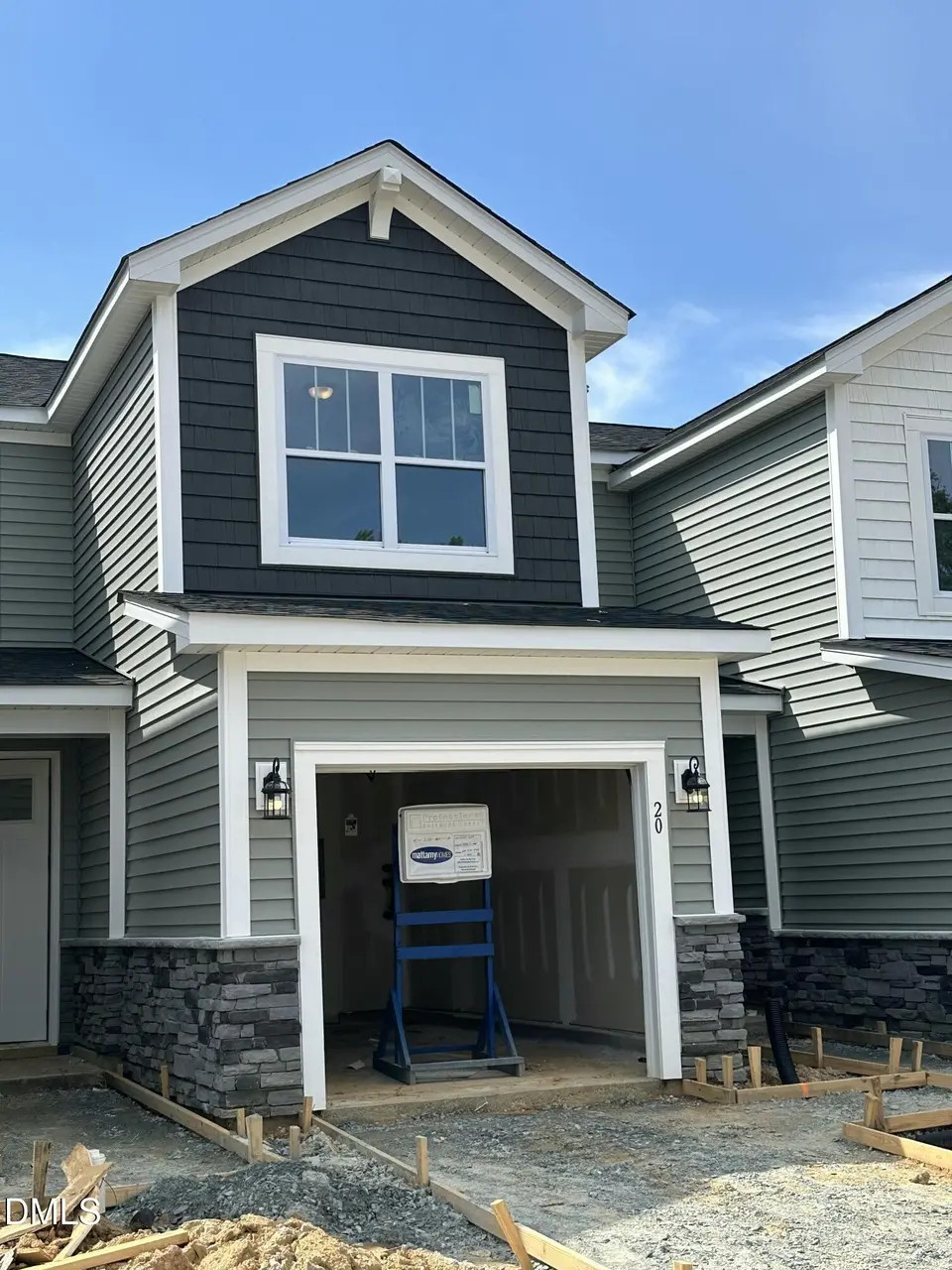 20 Serpens Dr #223
