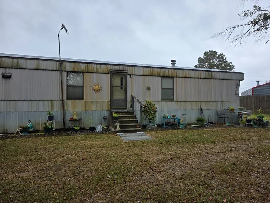 155 County Rd 40