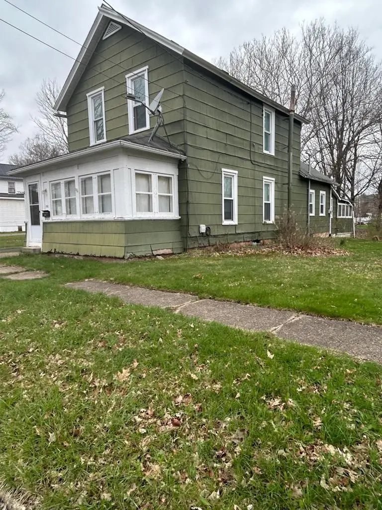 316 Bank St