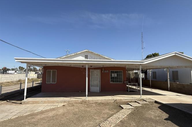 815 S 10 Ave