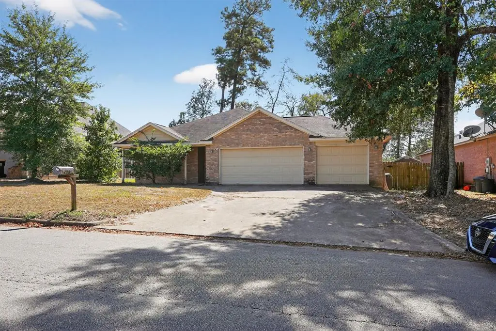 12040 Maverick Dr