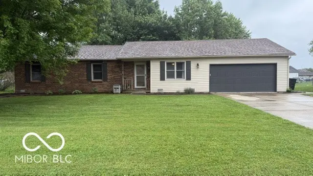 5376 Collett Dr E
