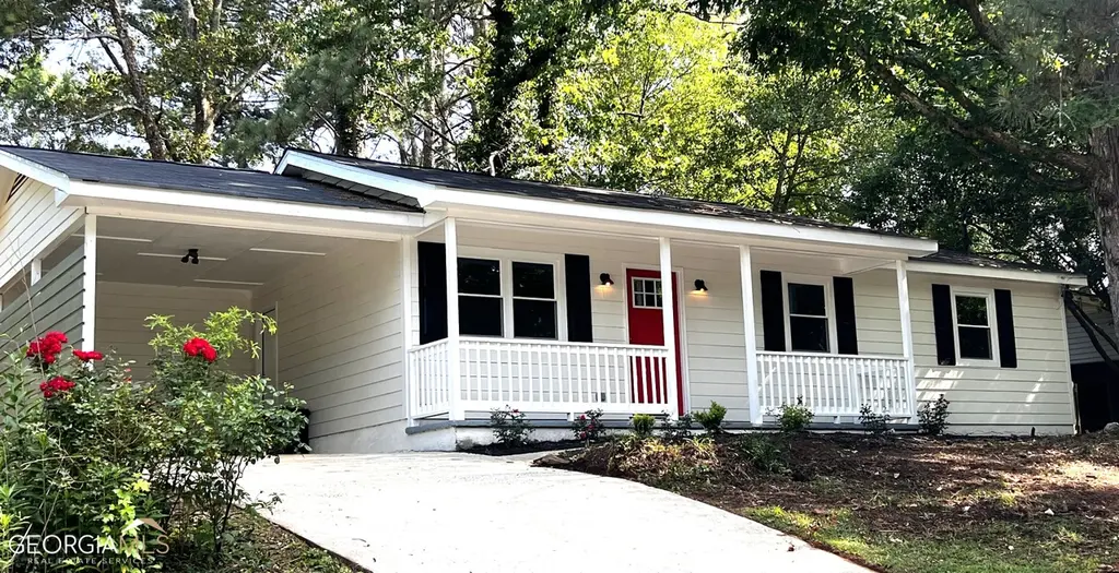 675 Lakeridge Dr