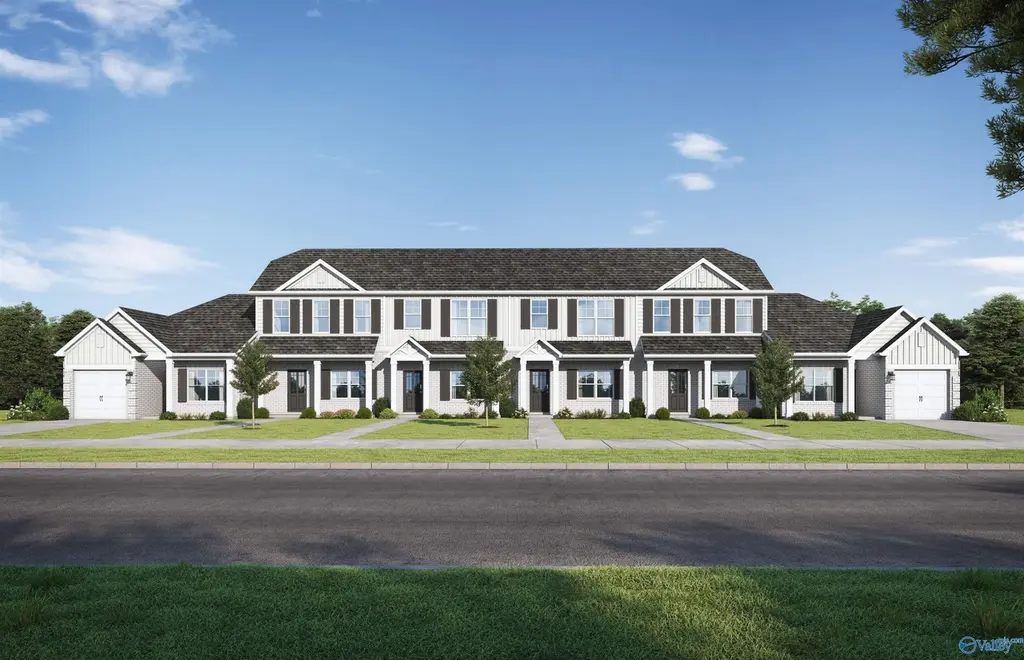 7721 Helen Ln